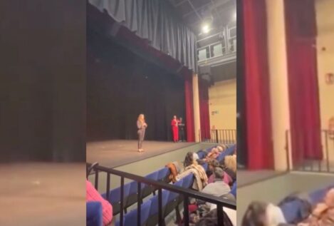 Una concejal del PP dimite tras interrumpir un acto del 8-M por ser «demasiado feminista»