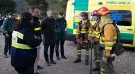 La UME trata de apagar en Murcia un incendio que ya ha arrasado 400 hectáreas