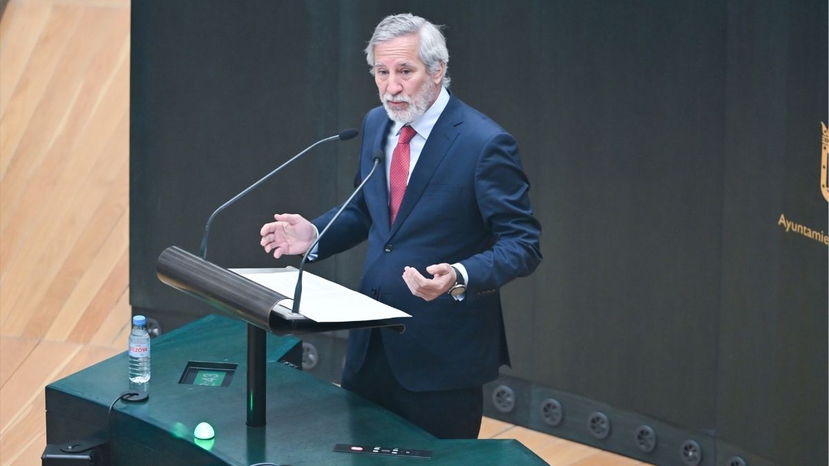 Vox expulsa a Ignacio Ansaldo, afiliado número 1 y afín a Ortega Smith