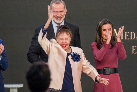 Último adiós a Gemma Cuervo de políticos y artistas: Pedro Sánchez, Ayuso, Luis Merlo...