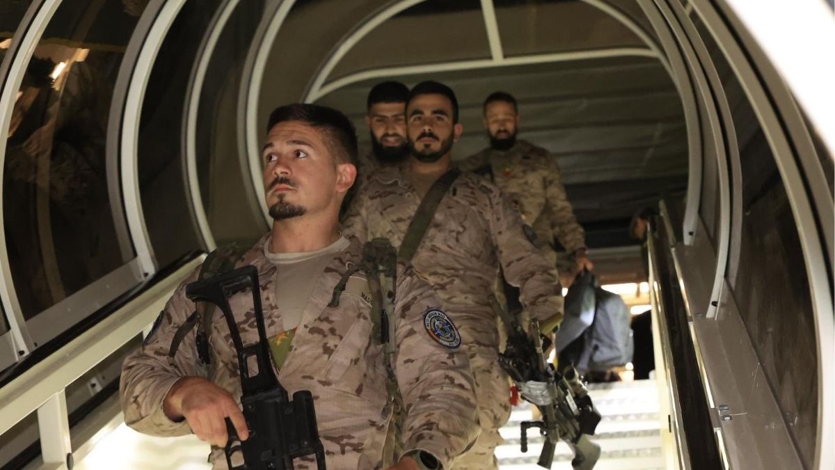 Aterrizan en la base de Torrejón los 205 militares españoles que quedaban en Irak