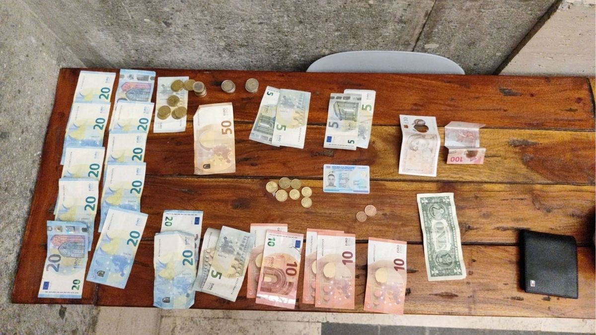 Tres guardias civiles de visita turística evitan un robo en una iglesia de Roma