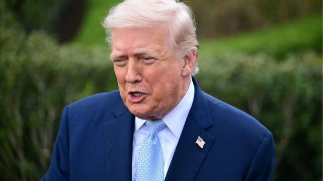 Trump amenaza con atacar centrales eléctricas si Irán no abre Ormuz en 48 horas