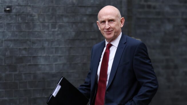 El Reino Unido envía un sistema de defensa aérea a Arabia Saudí y más cazas a Catar