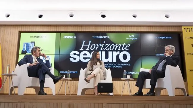 El sector de los seguros alerta del deterioro de la sanidad y el impacto del envejecimiento