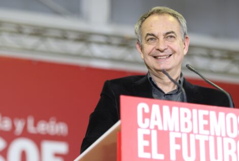 Zapatero defiende a Sánchez: «Hay que ser valiente y patriota para decirle no a Trump»