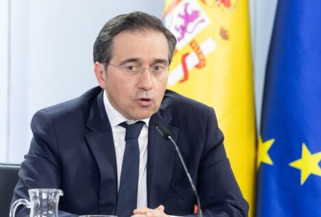 Albares confirma que ha sido evacuada «con éxito» la Embajada de España en Irán