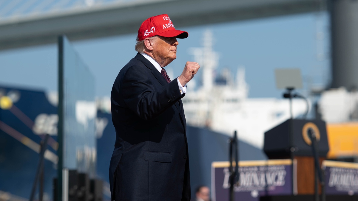 Estados Unidos levanta sanciones para que sus empresas puedan explotar oro en Venezuela