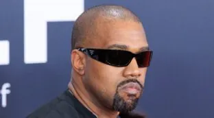 Políticos y asociaciones piden vetar a Kanye West del Reino Unido por antisemitismo