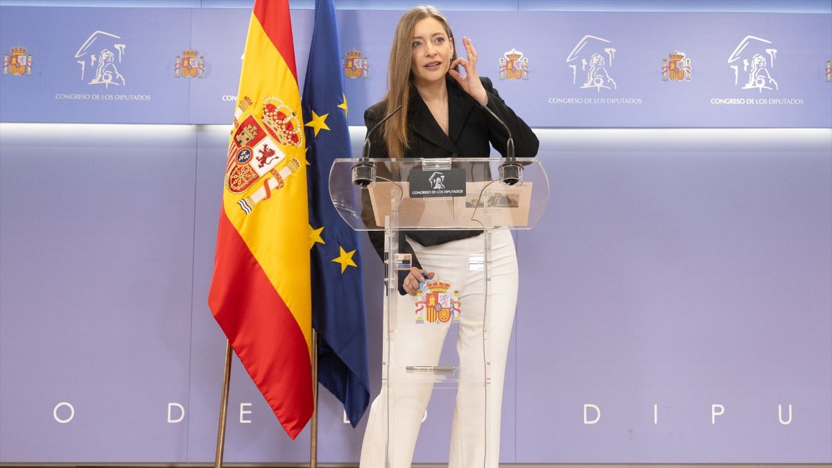 El PP quiere evitar que Montero coloque a una colaboradora en la Airef: «Que esto no ocurra»