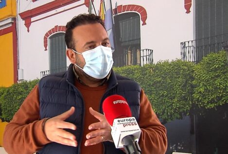 Un juzgado archiva la causa contra el exalcalde de La Algaba por presunto acoso a un menor