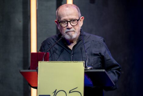 Silvio Rodríguez, sobre las amenazas de Donald Trump a Cuba: «Exijo mi AKM, si se lanzan»