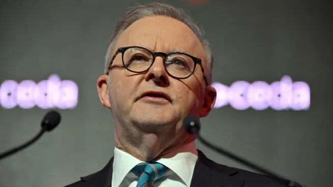 Australia prohíbe durante seis meses la entrada al país a personas con pasaporte de Irán