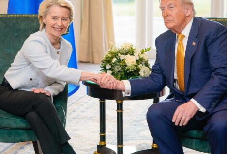 Bruselas se solidariza con España tras amenazas de Trump y actuará «si es necesario»