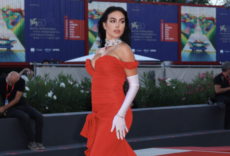 Georgina Rodríguez visita el Valle de los Caídos: «La misa más bonita a la que he asistido»