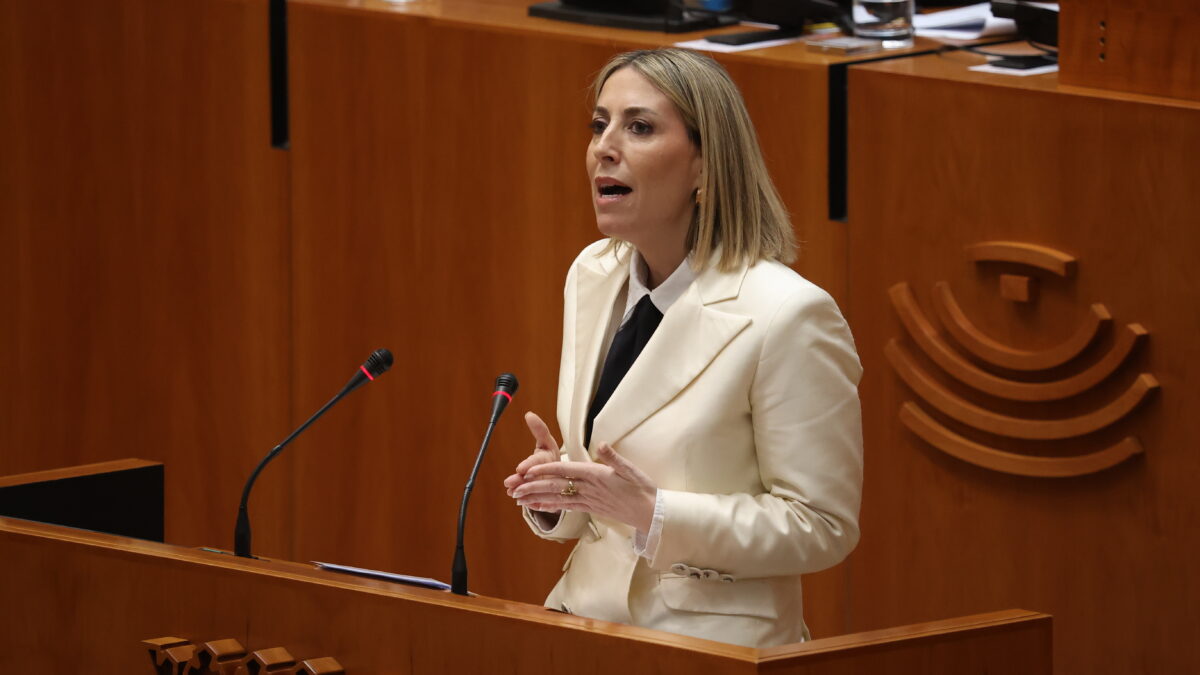 El PP presiona a Vox ante la segunda votación de Guardiola: «O María, o Sánchez»