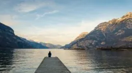 Haruki Murakami (77), escritor: «No puedes encontrar la felicidad en el mismo lugar donde la perdiste»