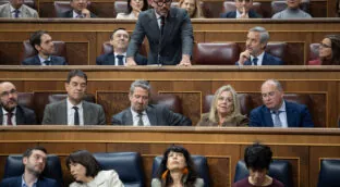 El PP lanza una ofensiva contra la 'ley trans' con el objetivo de retratar al Gobierno en el 8-M
