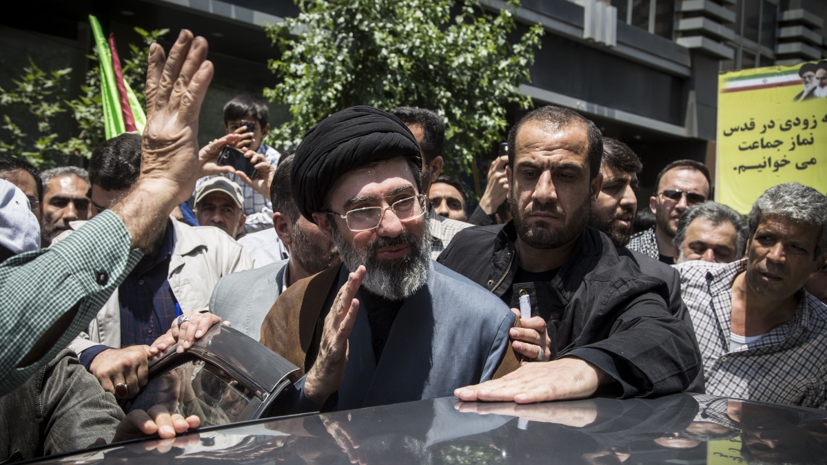 Hoteles, mansiones y un resort: las propiedades de Mojtaba Jameneí en Europa y América