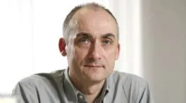 Josep María Esquirol (63), filósofo: «La felicidad no es un estado de plenitud; está relacionada con darse cuenta de que uno va en la buena dirección»