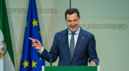 Así preparó Juanma Moreno su golpe electoral: informó a su equipo media hora antes