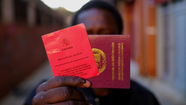 Bruselas aumenta un 68% los fondos de asilo para España, segundo receptor de refugiados