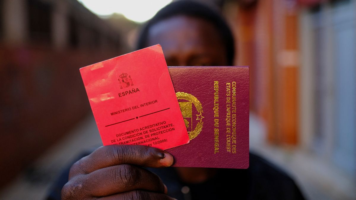 Bruselas aumenta un 68% los fondos de asilo para España, segundo receptor de refugiados