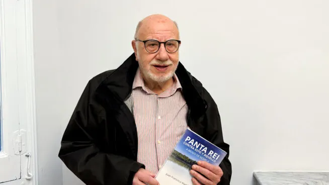 Martín Seco: «Sánchez pretende ser el salvador del mundo y no controla ni a su propio gobierno»