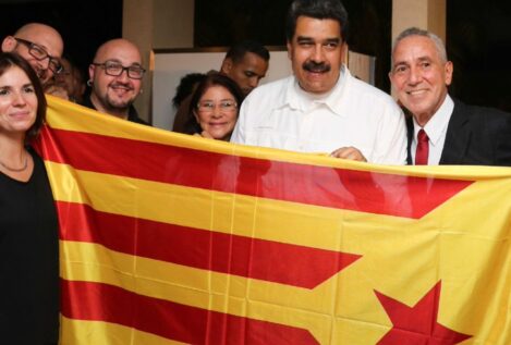 Venezuela celebra que diez ayuntamientos catalanes condenen la captura de Maduro
