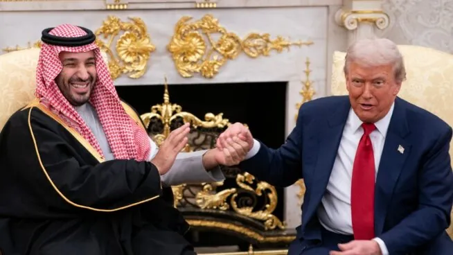 Arabia Saudí presiona a Trump para seguir en guerra con Irán: «Es una oportunidad histórica»