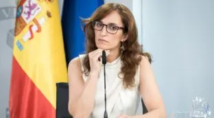 Sumar escenifica un choque con Sánchez para evitar el debate sobre la salida del Gobierno