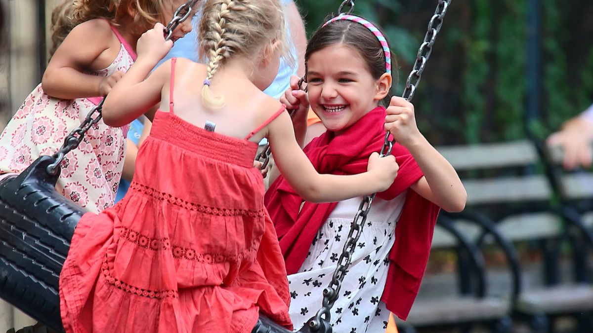 La LPH lo aclara: la comunidad no puede prohibir que los niños jueguen, pero sí limitar el horario y el uso de balones