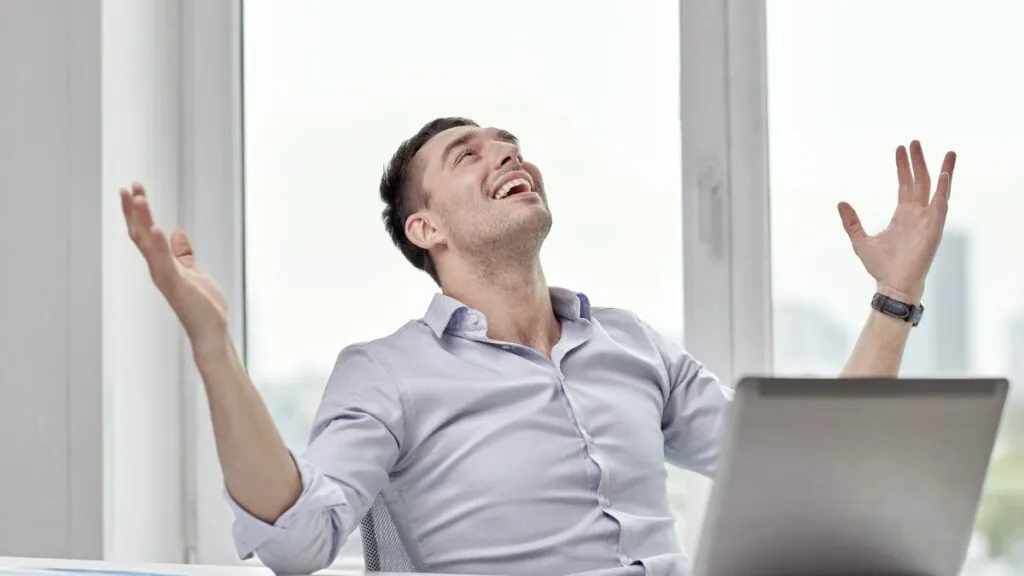 Felicidad ante buena noticia