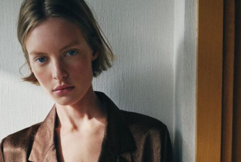 Nuevo en Zara: las 'blazers' de aire retro tendencia en primavera para combinar con vaqueros y bailarinas