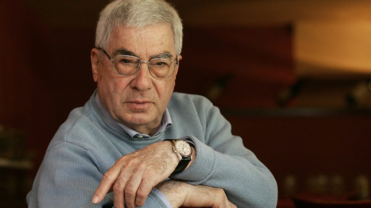 Rafael Azcona y la España cruel, tierna y descarriada