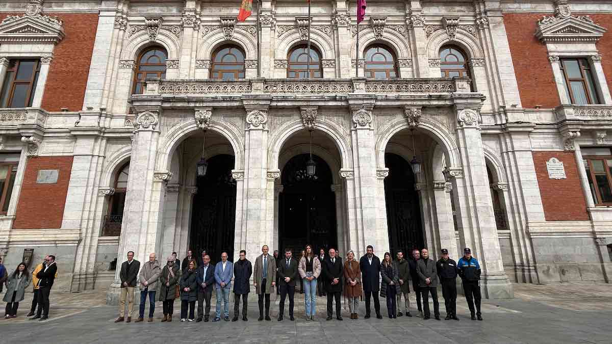 Minuto de silencio en Castilla y León en recuerdo a las víctimas del atentado del 11M