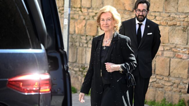 La reina Sofía inaugura la exposición 'Picasso. Raíces bíblicas' en la Catedral de Burgos