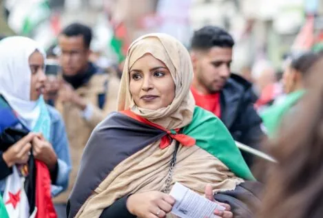 Igualdad se gasta 15.600 euros en un informe que defiende el uso del hiyab en los colegios