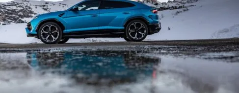 El Urus SE que conduce el presidente de Lamborghini es híbrido, pero es un 'Lambo'