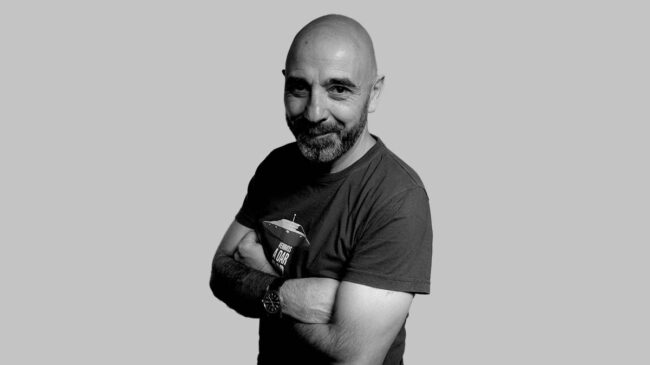 Víctor Amat, psicólogo, habla claro sobre la felicidad en el trabajo: «No forzosamente te tiene que caer bien todo el mundo»