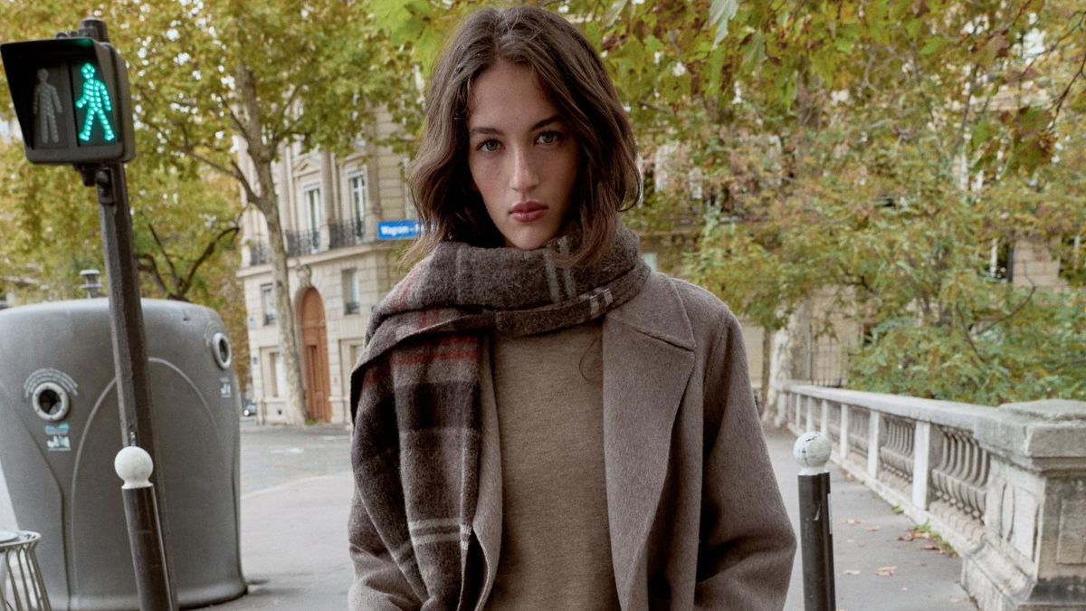 Mango, Zara y Primark coinciden: nuevas bailarinas ideales para combinar con vaqueros esta primavera