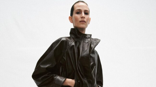 Ni 'shorts' ni 'capris': Zara y Mango tienen las siete faldas básicas para llevar todos los días de primavera a la oficina