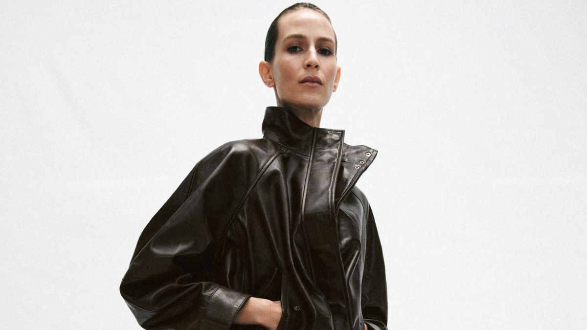 Ni ‘shorts’ ni ‘capris’: Zara y Mango tienen las siete faldas básicas para llevar todos los días de primavera a la oficina