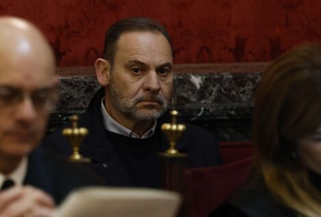 El abogado de Ábalos se plantea acudir al TC al rechazar el Supremo sus cuestiones previas