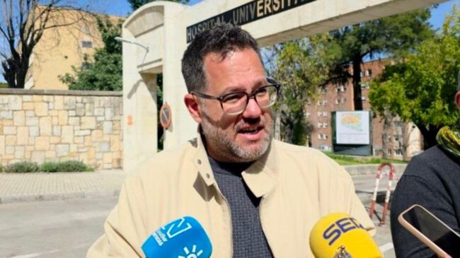 El portavoz de Adelante Andalucía: «Puente es el mejor activo que tiene Moreno para ganar»