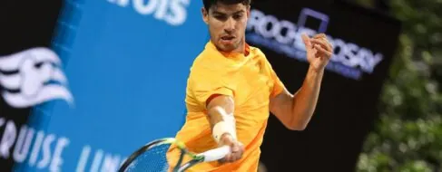 Carlos Alcaraz se estrella en el ATP 1000 de Miami y queda eliminado en tercera ronda