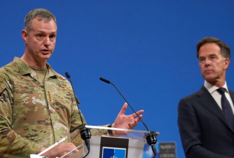 La OTAN reubica en Europa a su personal de la misión de Irak por la guerra en Oriente Próximo