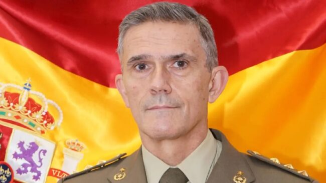 El Gobierno asciende a general de división al responsable de las finanzas en La Zarzuela