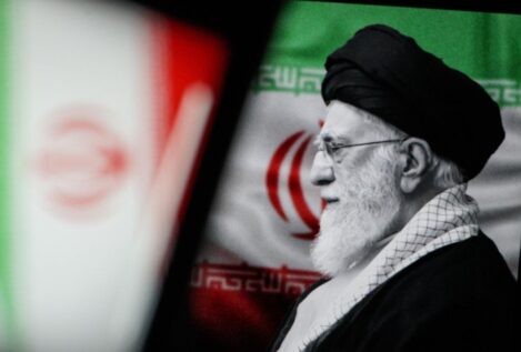 Irán confirma la muerte del ayatolá Jamenei