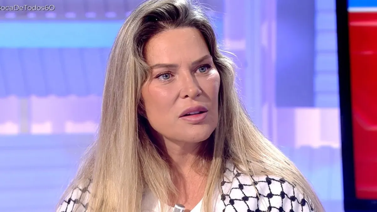 ‘Barbie Gaza’ reaparece con el líder de Desokupa en un acto de conciliación